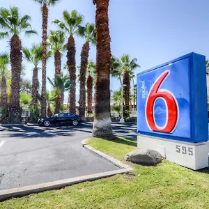 Hotel 6-palm Springs, Ca - East - Palm Canyon **